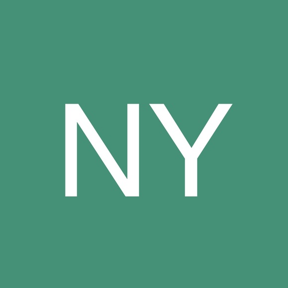 Poshmark profile picture for @necmi